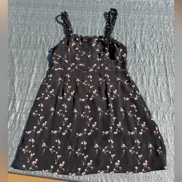 Lulus In The Garden Black Floral Print Skater Dress - Size L - Picture 2 of 10